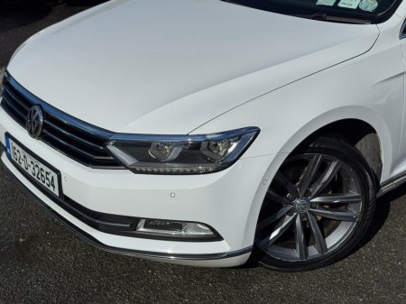 2016 Volkswagen Passat - thumbnail 9