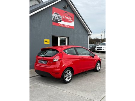 2014 Ford Fiesta - thumbnail 5