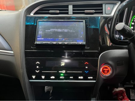 2022 Honda Shuttle €17950 2022 HONDA SHUTTLE HYBRID SENSING 1.5 AUTOMATIC / REVERSE CAMERA / CRUISE CONTROL €17,950 thumbnail