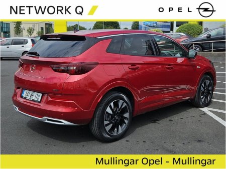 2024 Opel Grandland Elegance 1.6 Plug-in Hybrid Auto - Check out our Reviews
