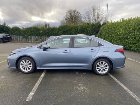 2023 Toyota Corolla COROLLA LUNA SALOON €27,495 thumbnail