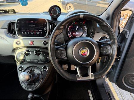 2020 Fiat Abarth - thumbnail 17