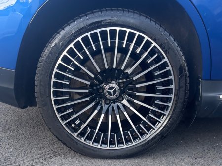 2021 Mercedes-Benz EQC - thumbnail 12