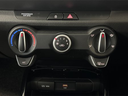 2021 Kia Stonic - thumbnail 20