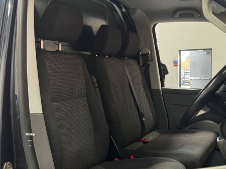 2023 Volkswagen Transporter - thumbnail 14