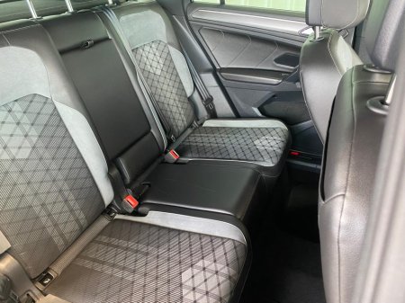 2023 Volkswagen Tiguan - thumbnail 13