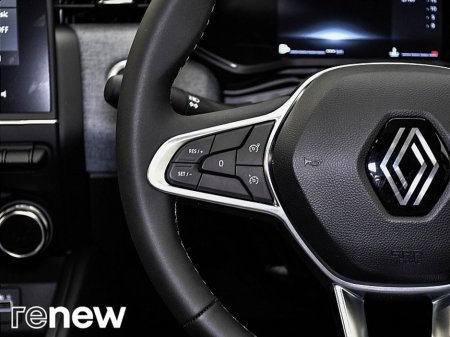 2025 Renault Clio - thumbnail 13