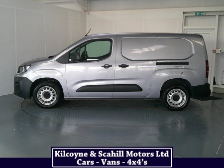 2023 Peugeot Partner - thumbnail 4