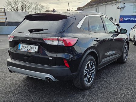 2022 Ford Kuga 2.0 Diesel Titanium model €25,950 thumbnail