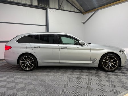 2019 BMW 5 Series D G31 SE XDRIVE 5DR AUTO €21,950 thumbnail