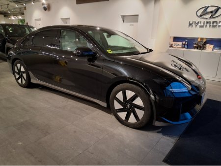 2023 Hyundai Ioniq 6 SIGNATURE 53KWH - 1 Owner - Warranty & AA 2028 - €28,950 thumbnail