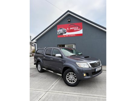 2014 Toyota Hilux 3.0 D-4D INVINCIBLE D/C 4 4DR 2.8D4D GR SPORT 4WD A