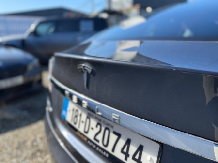 2018 Tesla Model S - thumbnail 21