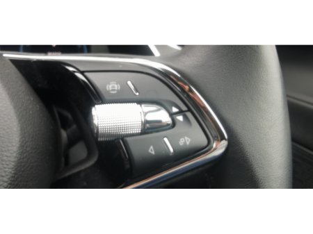 2023 Skoda Octavia - thumbnail 13