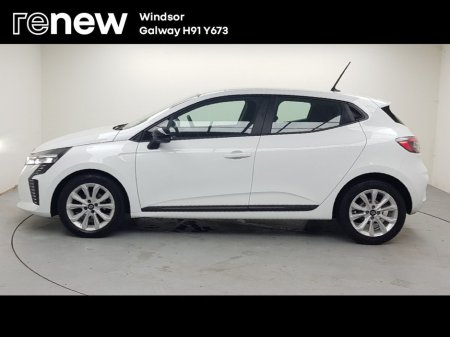 2024 Renault Clio TCe 90 DFull Evolution €20,995 thumbnail