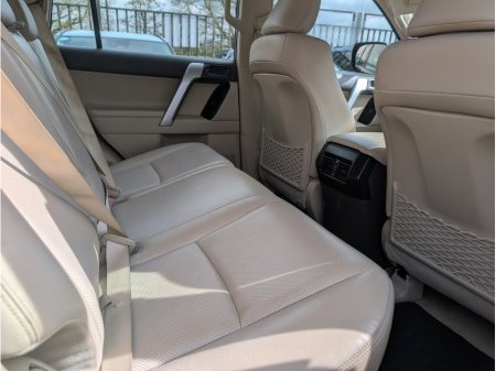 2020 Toyota Landcruiser - thumbnail 7