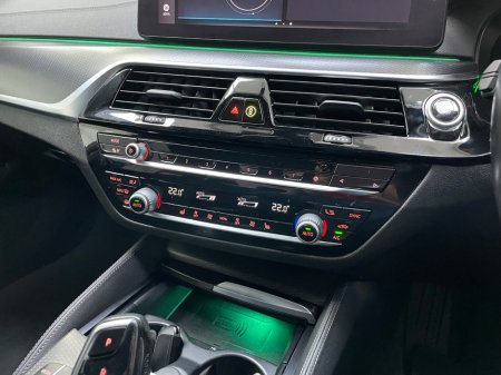 2021 BMW 5 Series - thumbnail 26