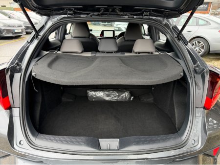 2023 Toyota C-HR HYBRID..#12 MONTH WARRANTY INCLUDED .. FINANCE AVAILABLE €22,750 thumbnail