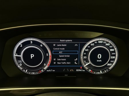 2018 Volkswagen Tiguan - thumbnail 25