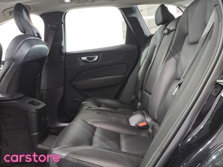 2023 Volvo XC60 - thumbnail 10
