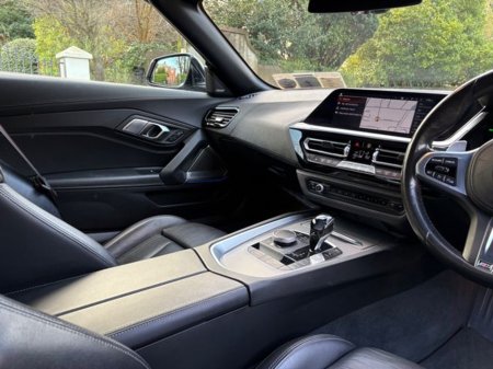 2019 BMW Z4 Z4 M40I €41,950 thumbnail