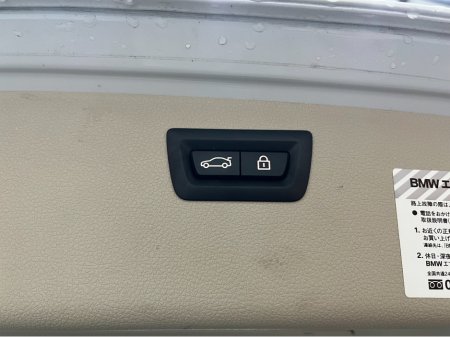 2019 BMW 3 Series - thumbnail 9