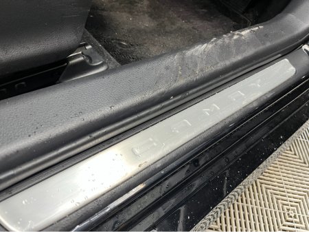 2020 Toyota Camry 2020 TOYOTA CAMRY X 2.5 AUTOMATIC / CRUISE CONTROL / REVERSE CAMERA AND MORE thumbnail