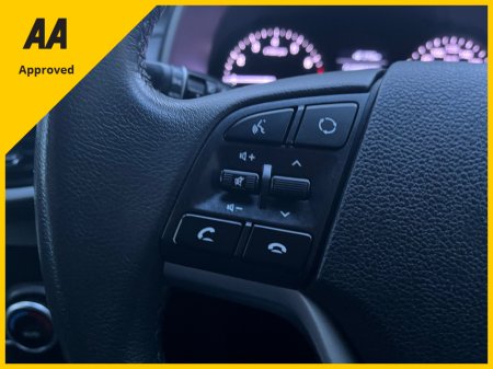 2019 Hyundai Tucson IX35 EXECUTIVE 5DR €18,995 thumbnail