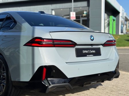 2026 BMW 5 Series - thumbnail 13