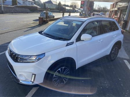 2025 Suzuki Vitara hybrid €30,995 thumbnail