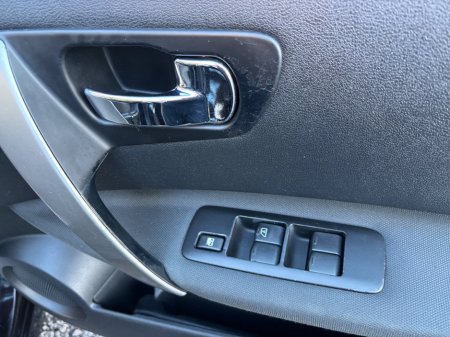 2011 Nissan Qashqai - thumbnail 20