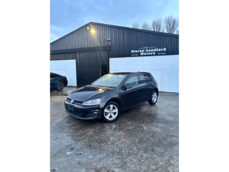 2015 Volkswagen Golf  €14,995