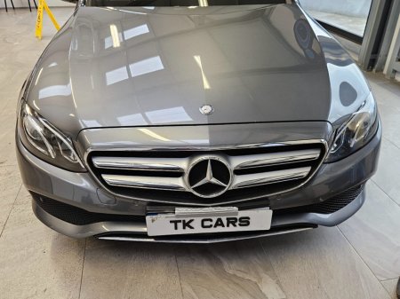 2016 Mercedes-Benz E Class E 200 D AVANTGARDE A/T thumbnail