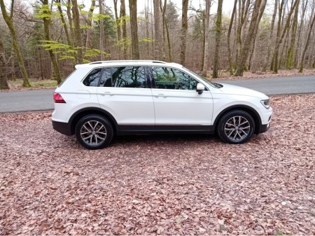 2019 Volkswagen Tiguan - thumbnail 5