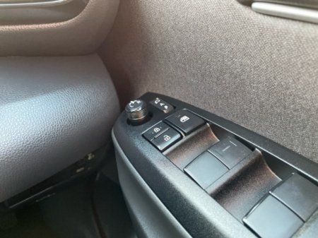 2025 Toyota Yaris Cross - SPECIAL OFFER UNIT - Save EUR 5,300 - LunaSport Monotone - 1.5 Hybrid - Automatic - EUR 180 // Remote Central Locking // Front Electric Windows // Rear Electric Windows // Electric Mirrors // Finger €31,855 thumbnail