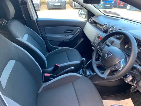 2019 Dacia Duster - thumbnail 14