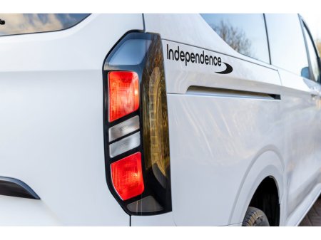 2026 Ford Tourneo Custom Titanium RE Twin - Mid Row (Private) thumbnail