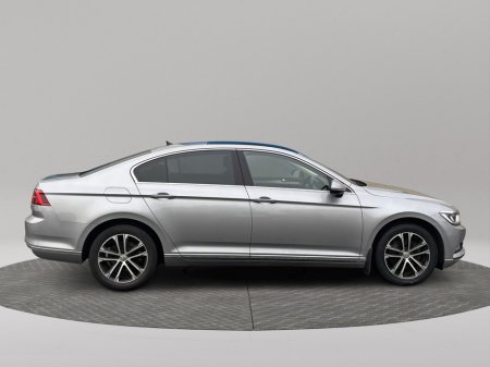 2018 Volkswagen Passat HIGHLINE 2.0 TDI MANUAL 6SPEED FWD 150 150HP 4DR €19,350