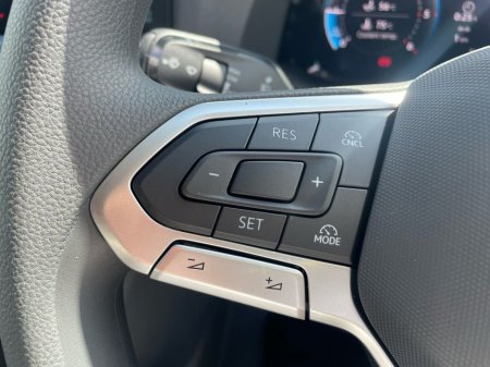 2025 Volkswagen Crafter  €36,475 thumbnail