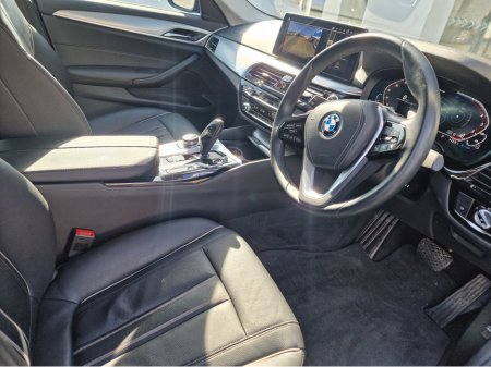 2022 BMW 5 Series - thumbnail 16