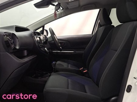 2019 Toyota Aqua 1.5 HYBRID 5 DR €13,880 thumbnail