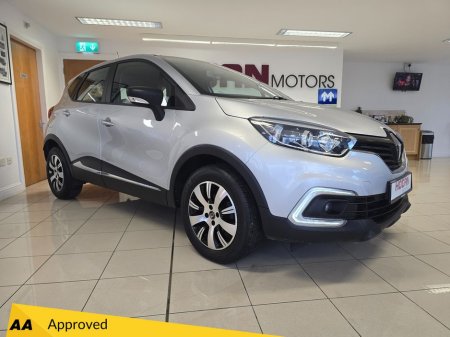 2019 Renault Captur - thumbnail 1