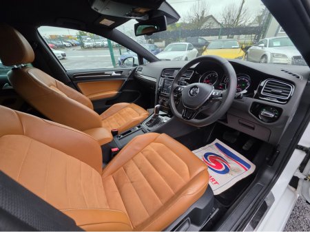 2015 Volkswagen Golf 1.4 TSI  AUTOMATIC - MILANO EDITION - HALF LEATHER HEATED SEAT - ALLOYS - LOW TAX BAND  - DRIVE MODE SELECTION - REVERCE CAMERA thumbnail