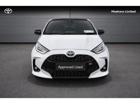 2023 Toyota Yaris - thumbnail 5