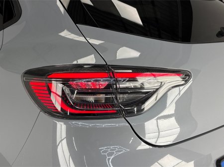 2025 Renault Clio ESPRIT ALPINE TCE90**HEATED MULTIFUNCTIONAL STEERING WHEEL**HEATED HALF LEATHER SPORT SEATS**DIGITAL DASH**TOUCH SCREEN APPLE CAR PLAY**DRIVE MODES**17" BLACK ALLOYS**ISOFIX**FINANCE AVAILABLE thumbnail