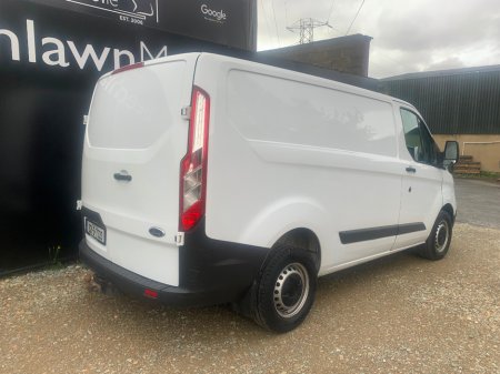 2022 Ford Transit Custom 2.0 TDCI 105 PS LEADER SWB // PRICE EXCL. VAT // 01/26 CVRT // ONE OWNER // FULL SERVICE HISTORY // €12,154