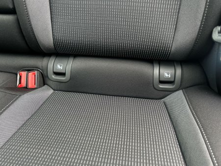 2022 Skoda Octavia - thumbnail 14