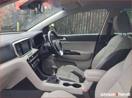 2020 Kia Sportage - thumbnail 3