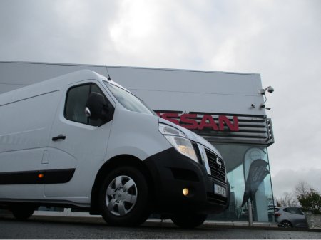 2021 Nissan NV400 - view 4