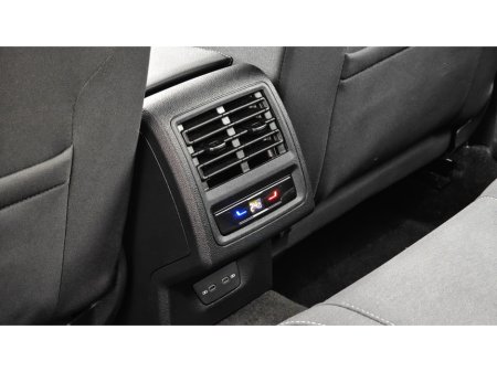 2024 Volkswagen Golf - thumbnail 10